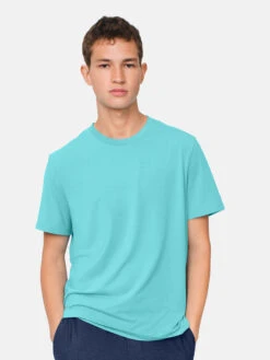 Weekender Shortsleeve -Outdoor Voices Shop 1 hero M301115 LIV SCT Live Oak T Shirt Scout 0007