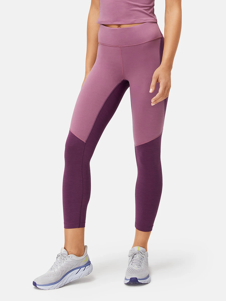 TechSweat™ 3/4 Legging 7 TechSweat™ 3/4 Legging - Image 5