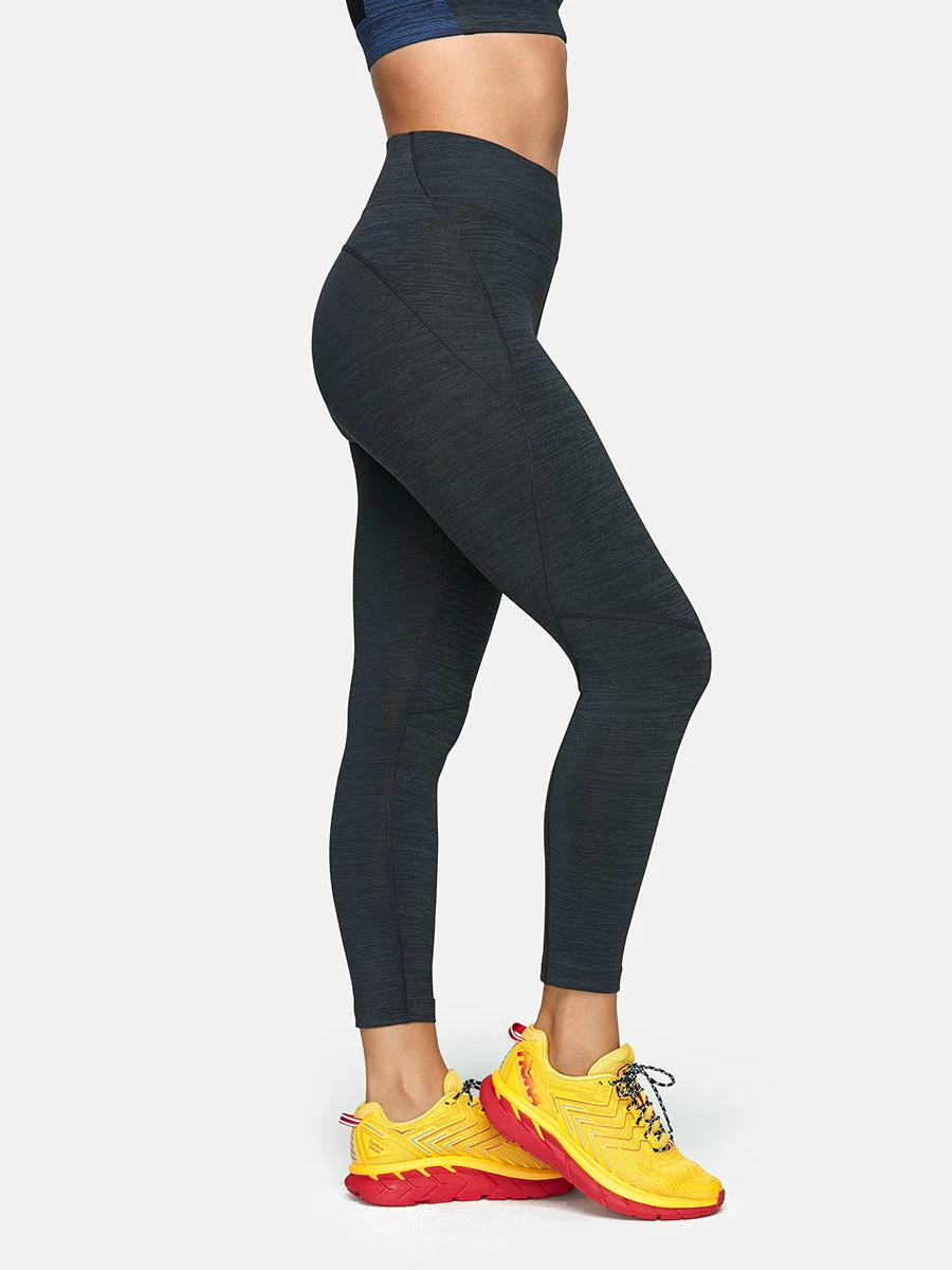 TechSweat™ Core 3/4 Legging 3 TechSweat™ Core 3/4 Legging