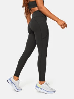 Swift 7/8 Legging -Outdoor Voices Shop 1 hero W101321 BIT BLK SuperForm Leggings Black 0700 V2