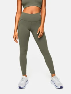 Swift 7/8 Legging -Outdoor Voices Shop 1 hero W101321 BIT TTR SuperForm Leggings Tea Tree 1222 V2