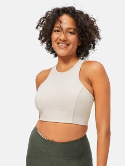 Athena Crop Top -Outdoor Voices Shop 1 hero W201419 TXC OAT AthenaCropTop Oatmeal 102 JAEBKKH