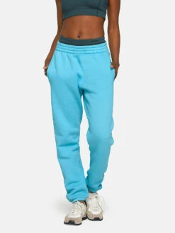 Nimbus Sweatpant 22 Nimbus Sweatpant -Outdoor Voices Shop 1 hero W701204 TDF SCT Teddy Cotton Sweatpants Scout 304