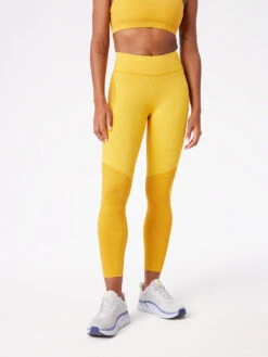 TechSweat™ Core 7/8 Legging -Outdoor Voices Shop Front02 W101406 TSW CTC Core 7 8 Legging Citrus Cider 131 Ra6R5NB