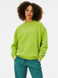 MegaFleece Crewneck -Outdoor Voices Shop Front02 W501067 WNF MSY MegaFleece Sweatshirt mossy 115 25qg2sf