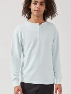 Rugby Henley Longsleeve 8 Rugby Henley Longsleeve -Outdoor Voices Shop M301869 RGC ARC Rugby Henley Longsleeve Arctic 032