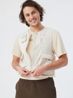 RecTrek Vest -Outdoor Voices Shop U501693 DCW BNE Rectrek Vest Bone MEN 034