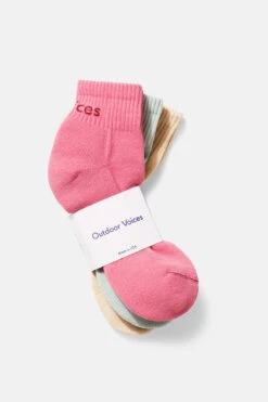 Rec Ankle Sock 3-Pack -Outdoor Voices Shop U600828 PCN BCB Rec Ankle Socks 3 Pack BubblegumCaribbeanBurlap FRONT 621 Sz0OjVH