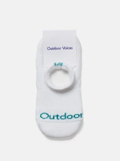 No Show Sock -Outdoor Voices Shop U601777 PCN WHI No Show Socks White 1 AENgEwz