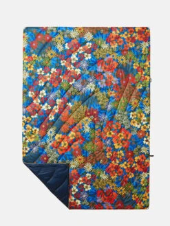 Rumpl Original Puffy -Outdoor Voices Shop U601785 TPY FWC Rumpl Original Puffy Flower Crown FRONT 6Dgfm7t