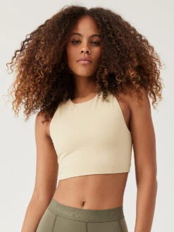 SuperForm™ Crop Top 17 SuperForm™ Crop Top -Outdoor Voices Shop W301760 BIT WHT Zoom Crop Top Wheat 091 G2Kw59M
