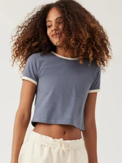 Ringer Shortsleeve -Outdoor Voices Shop W301912 PMC WLV Ringer Shortsleeve Whale Vanila ELAH 0779 MPsj6cS