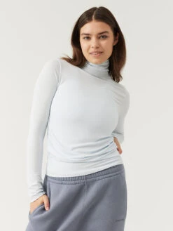 SoftRib Turtleneck 9 SoftRib Turtleneck -Outdoor Voices Shop W302002 CTR JSE SheerRib Turtleneck Jasmine 035