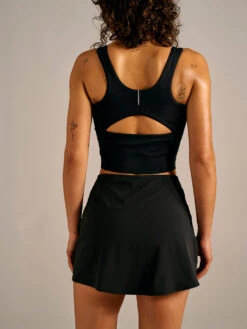 CoolForm Tank 8 CoolForm Tank -Outdoor Voices Shop W302380 CLF BLK CoolForm Tank Black CH 1930 1 8e306142 4123 48c4 816f f3e0f47b7da9