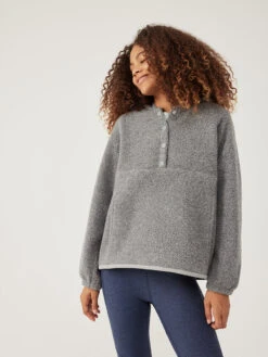 MegaFleece Snap Up Hoodie -Outdoor Voices Shop W500568 WNF GNT MegaFleece Pullover Granite 139 8S9gCuN